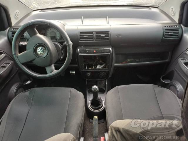 2009 VOLKSWAGEN FOX 