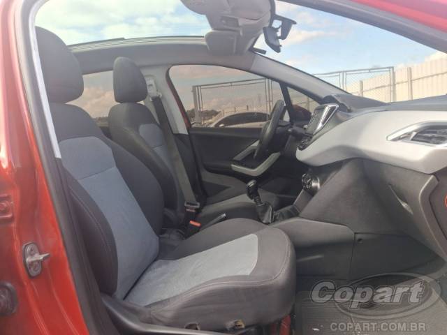 2015 PEUGEOT 208 