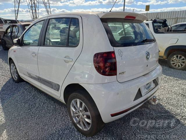 2014 VOLKSWAGEN FOX 