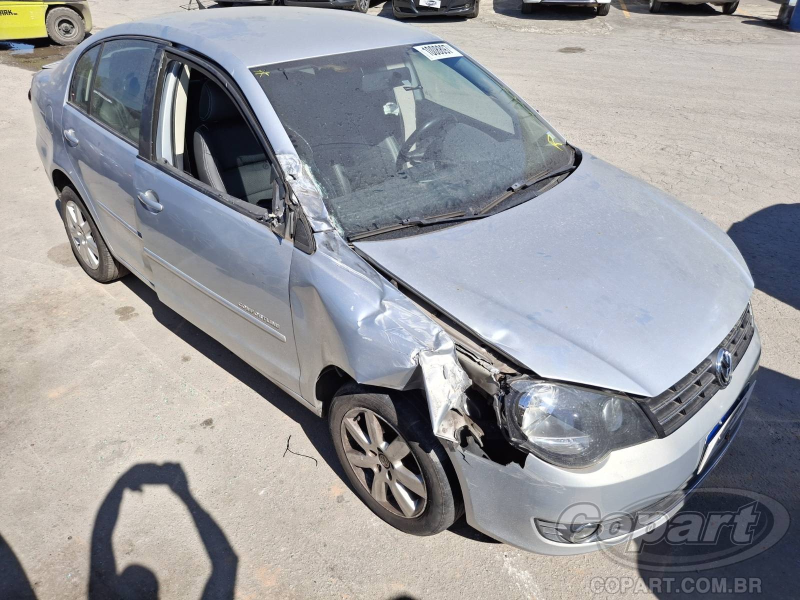 Veículo VW - VolksWagen POLO SEDAN 2013 VOLKSWAGEN POLO SEDAN Comfortline 1.6 Total Flex 2013 em leilão