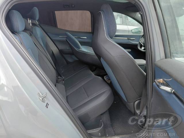 2024 VOLVO EX30 