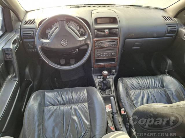 2005 CHEVROLET ASTRA SEDAN 