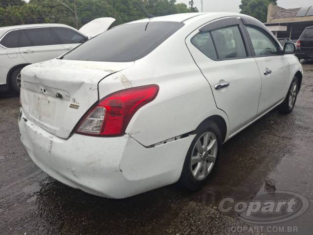 2013 NISSAN VERSA 