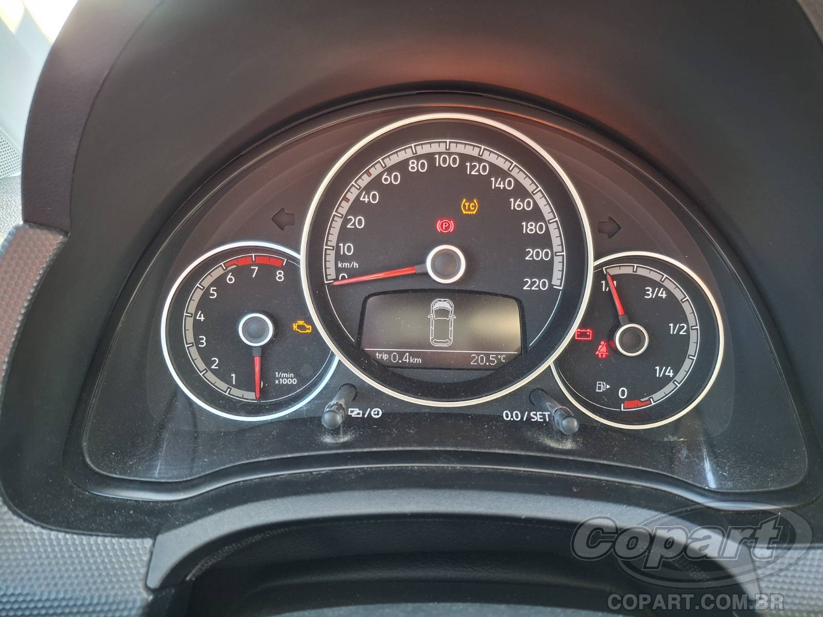 2018 VOLKSWAGEN UP — foto 8 de 15