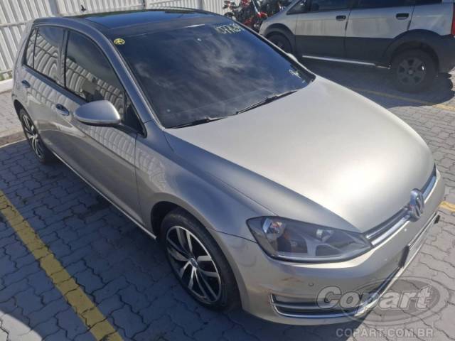 2015 VOLKSWAGEN GOLF 