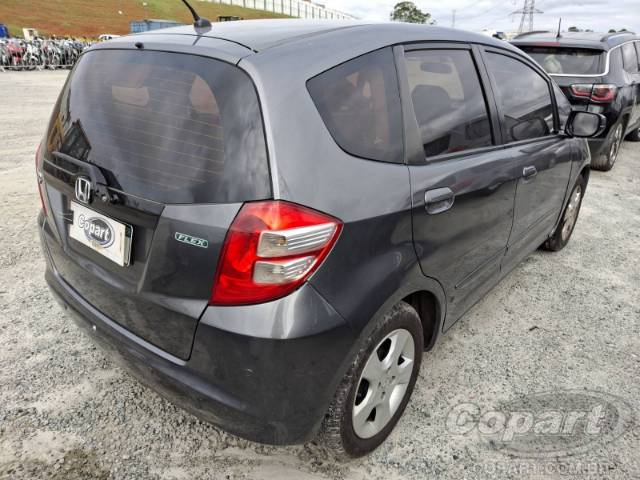 2010 HONDA FIT 