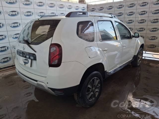 2018 RENAULT DUSTER 