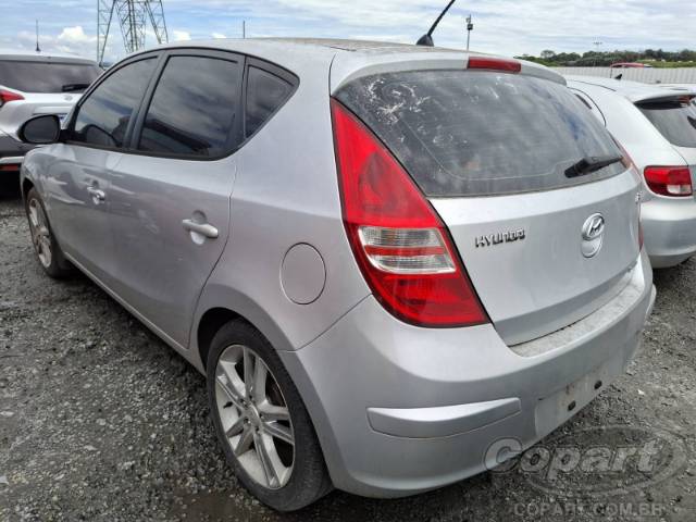 2011 HYUNDAI I30 