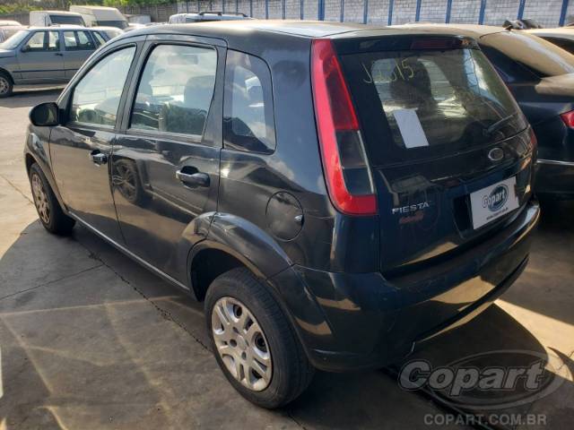 2011 FORD FIESTA 