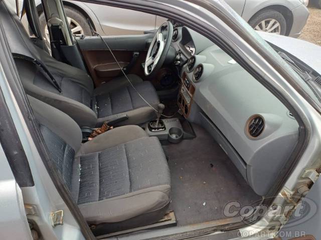 2006 VOLKSWAGEN PARATI 