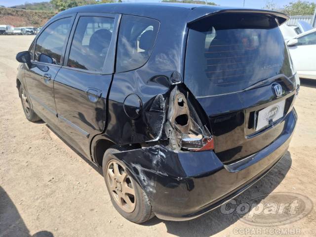 2005 HONDA FIT 