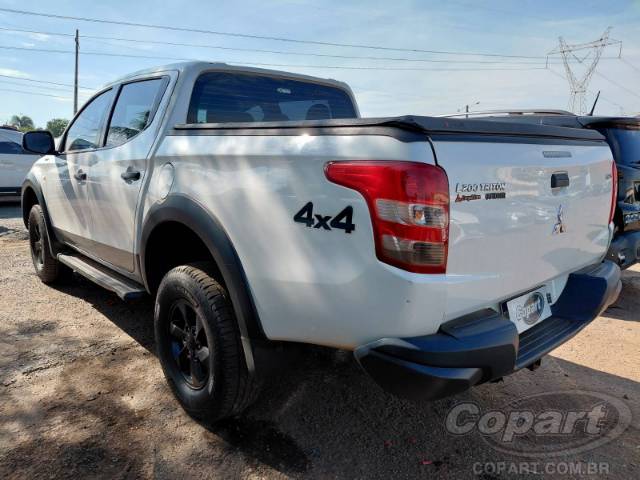 2022 MITSUBISHI L200 TRITON 