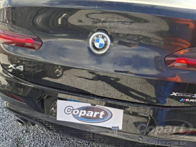 2021 BMW X4 