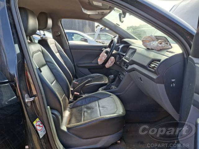 2022 VOLKSWAGEN T-CROSS 