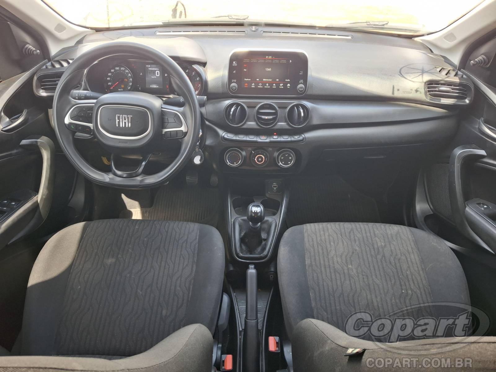 Foto 9 de 11: 2023 FIAT CRONOS