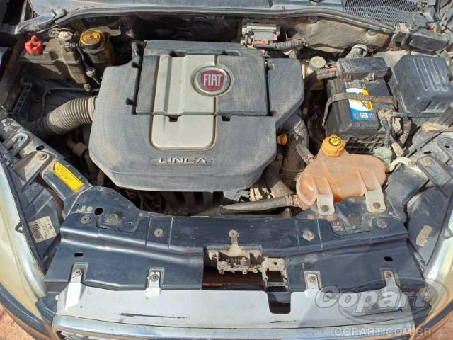2011 FIAT LINEA 