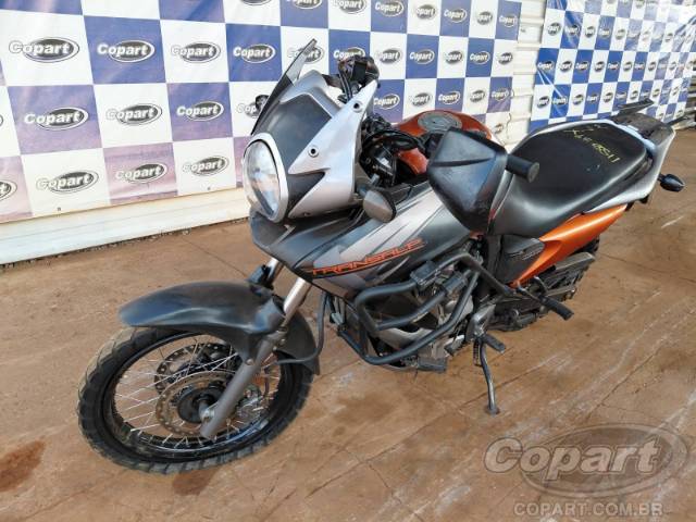 2014 HONDA XL700V 