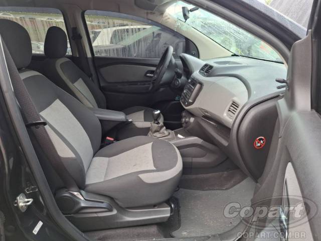 2016 CHEVROLET SPIN 