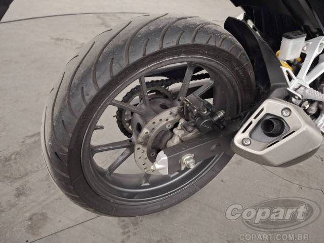 2024 HONDA CB 300F 