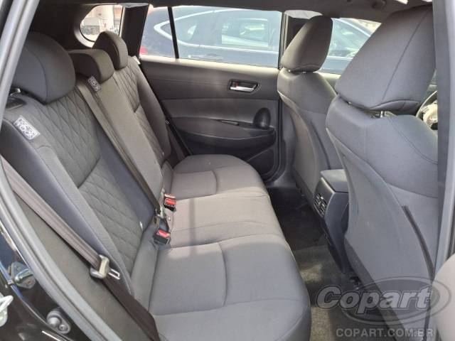 2026 TOYOTA COROLLA CROSS 