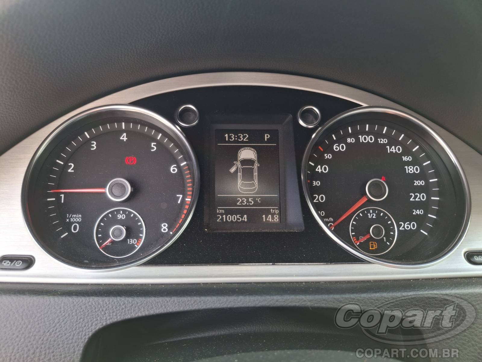 2014 VOLKSWAGEN PASSAT — foto 8 de 11
