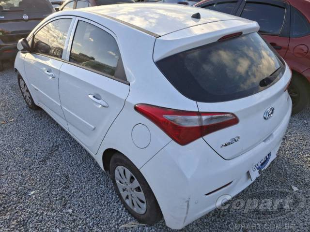 2015 HYUNDAI HB20 