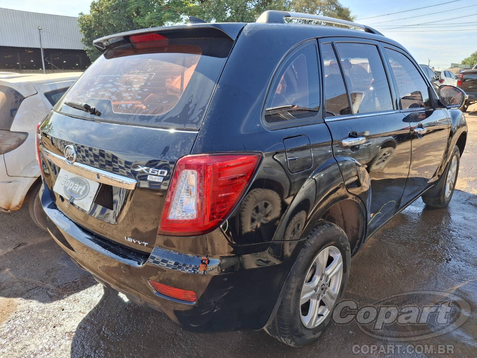 2015 LIFAN X60 — foto 4 de 10