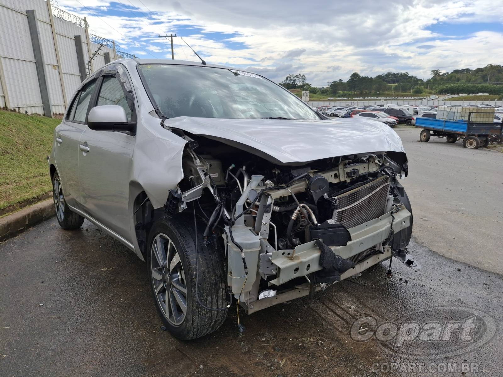 Veículo Nissan March Nissan March SL CVT 1.6 16V 2018 2018 em leilão