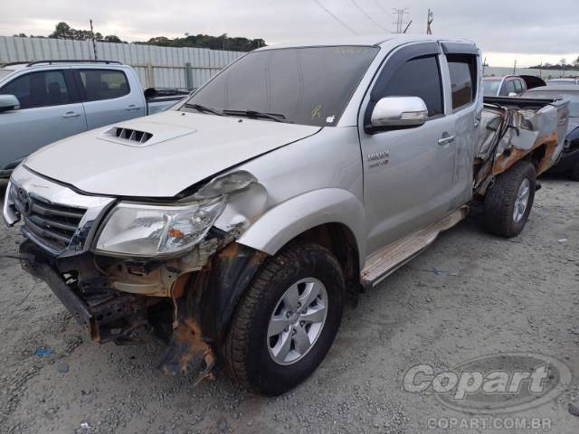 2012 TOYOTA HILUX CD 