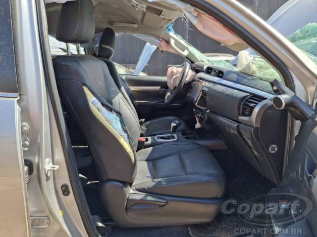 2021 TOYOTA HILUX CD 