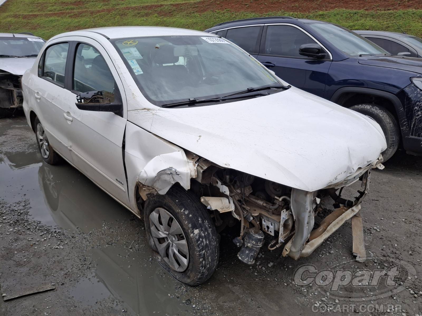 Veículo VW - VolksWagen Volkswagen VOLKSWAGEN VOYAGE 1.0 TOTAL FLEX 2014 2014 em leilão