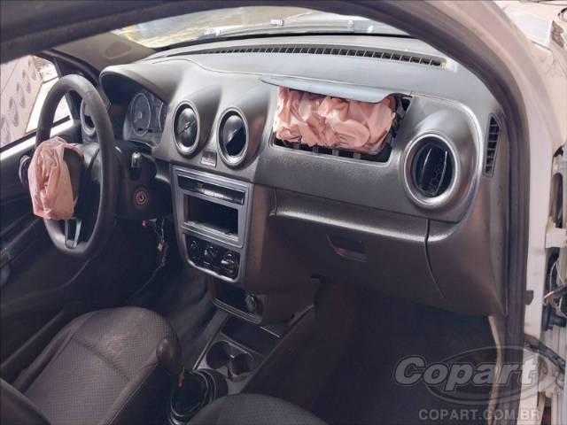 2017 VOLKSWAGEN SAVEIRO 