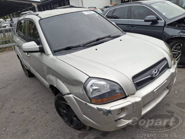 2010 HYUNDAI TUCSON 