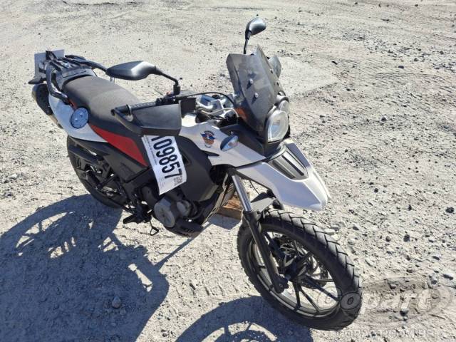 2015 BMW G 650 