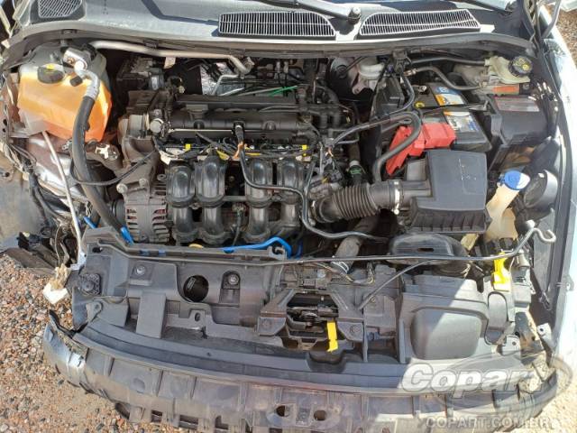 2015 FORD FIESTA 