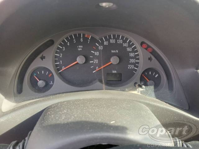 2004 CHEVROLET CORSA SEDAN 