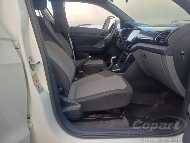 2024 VOLKSWAGEN T-CROSS 