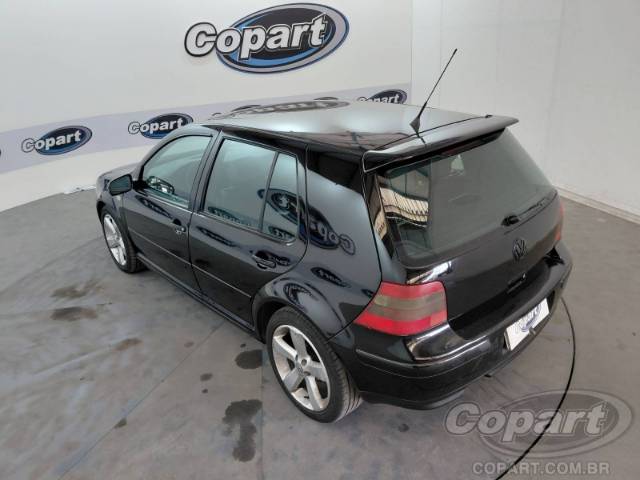 2002 VOLKSWAGEN GOLF 