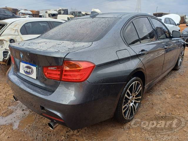 2015 BMW SERIE 3 