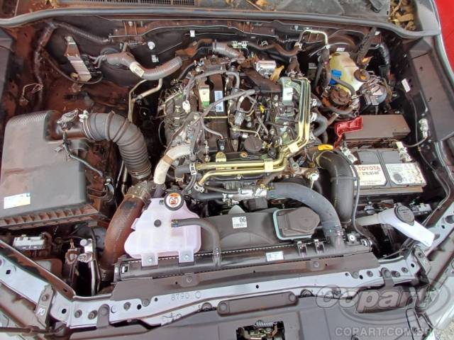 2025 TOYOTA HILUX CD 