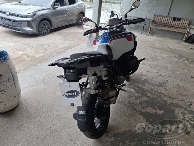 2026 BMW R 1300 
