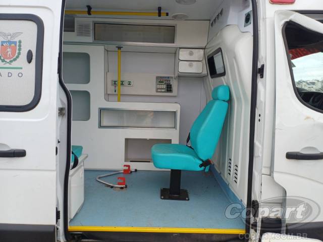 2025 RENAULT MASTER FURGAO 