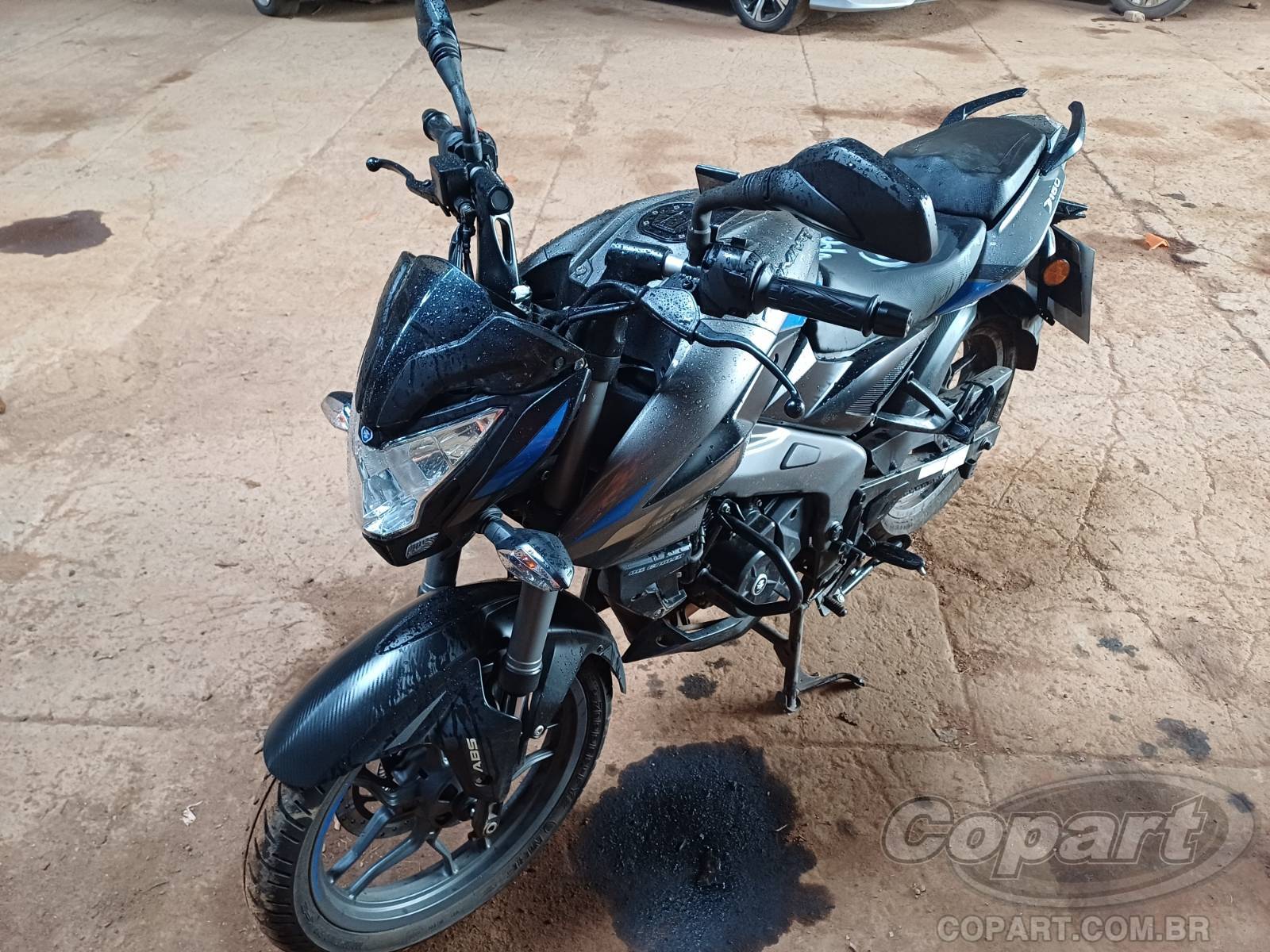 2025 BAJAJ DOMINAR — leilão em Goiânia/GO (foto 2)