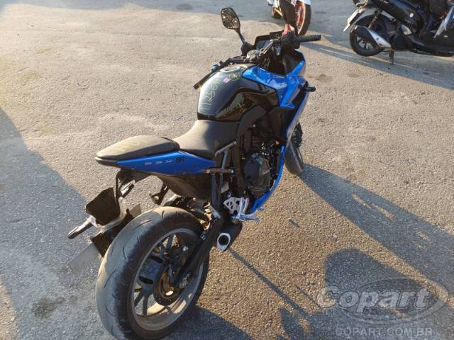 2026 SUZUKI GSX-8R 