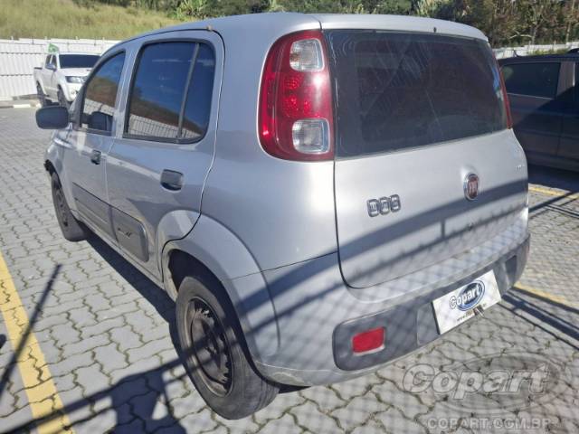 2016 FIAT UNO 