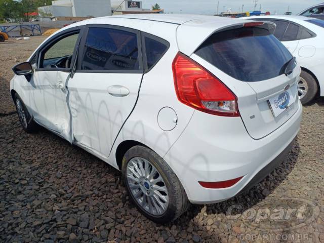 2015 FORD FIESTA 