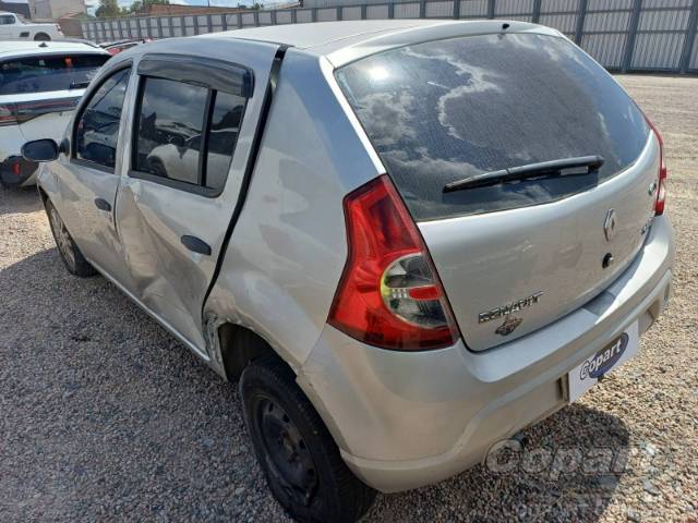 2009 RENAULT SANDERO 