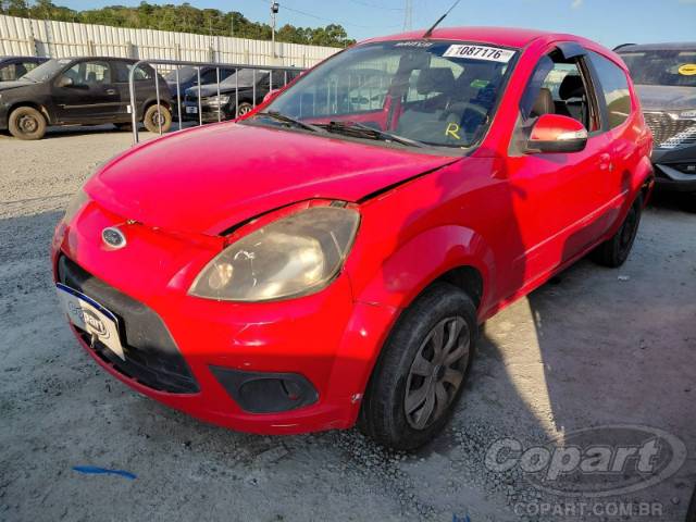 2013 FORD KA 