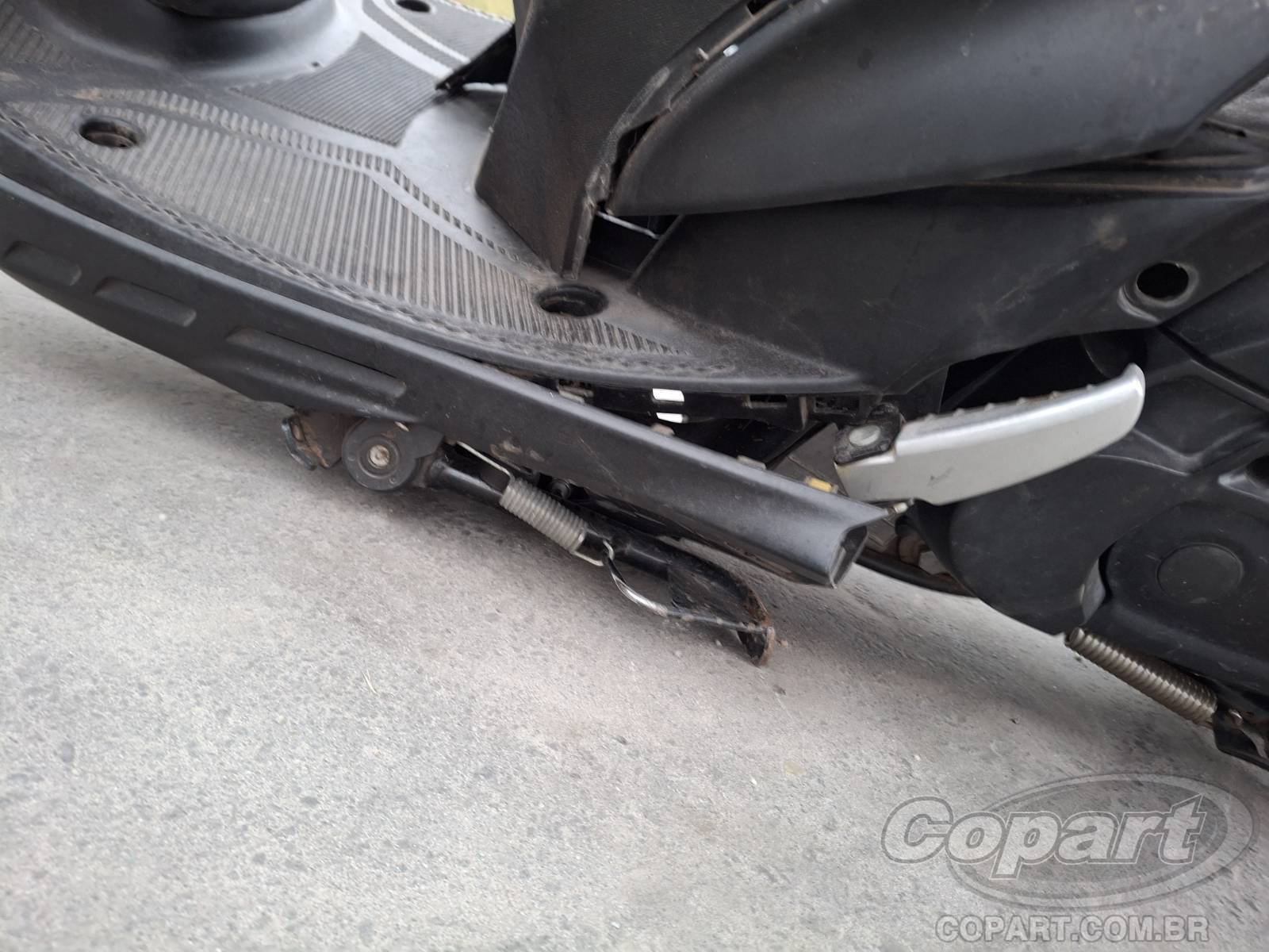 2025 YAMAHA FLUO — foto 12 de 13
