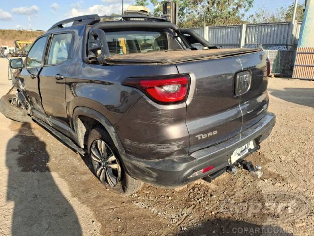 2024 FIAT TORO 